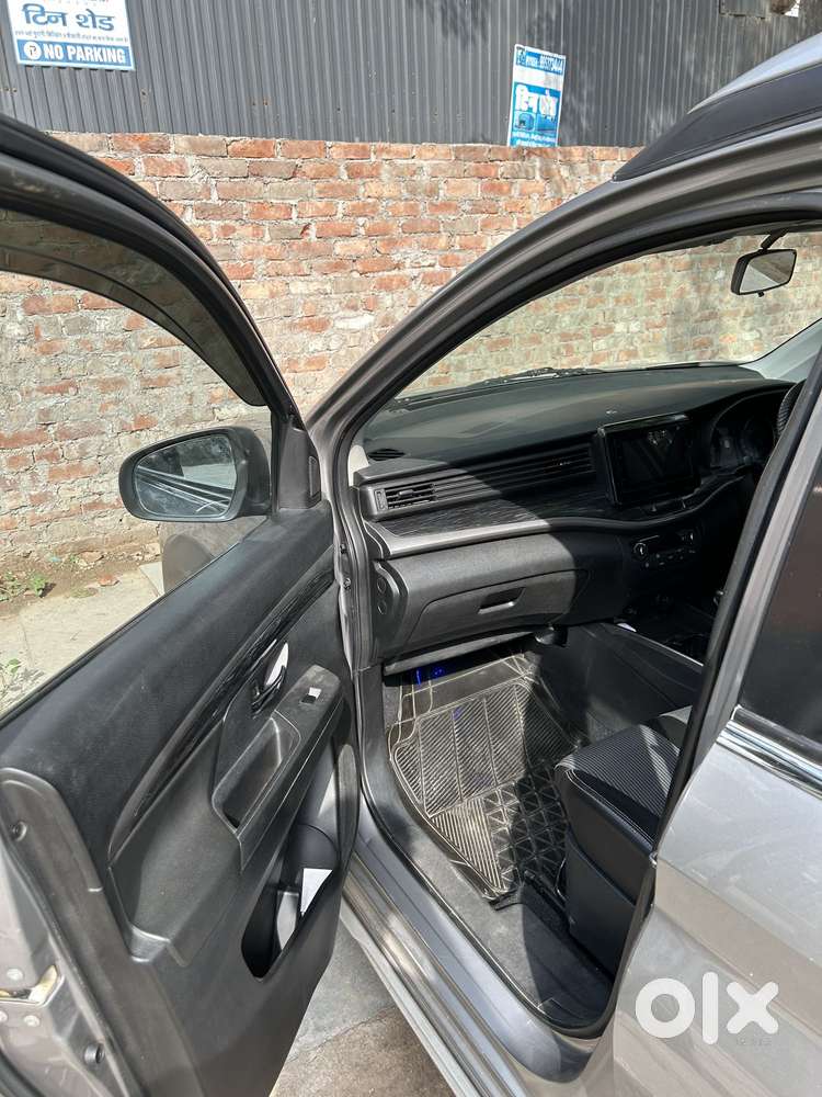 Maruti Suzuki Xl6 1.5 Zeta At, 2019, Petrol