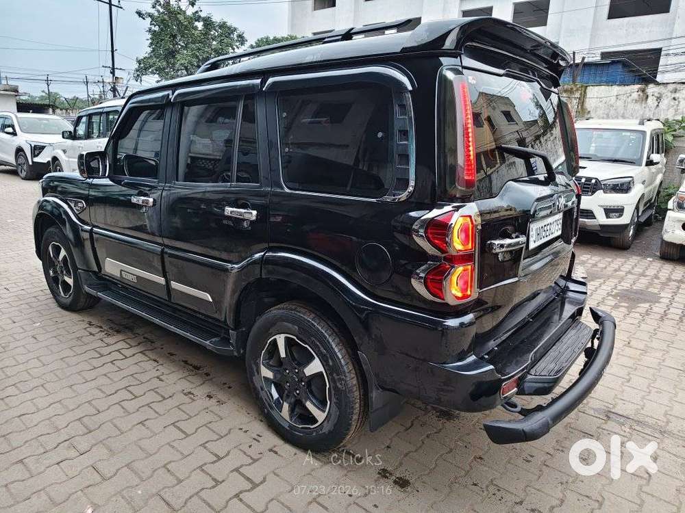 Mahindra Scorpio Classic 2.2 S 11 Mt 7 Str, 2025, Diesel