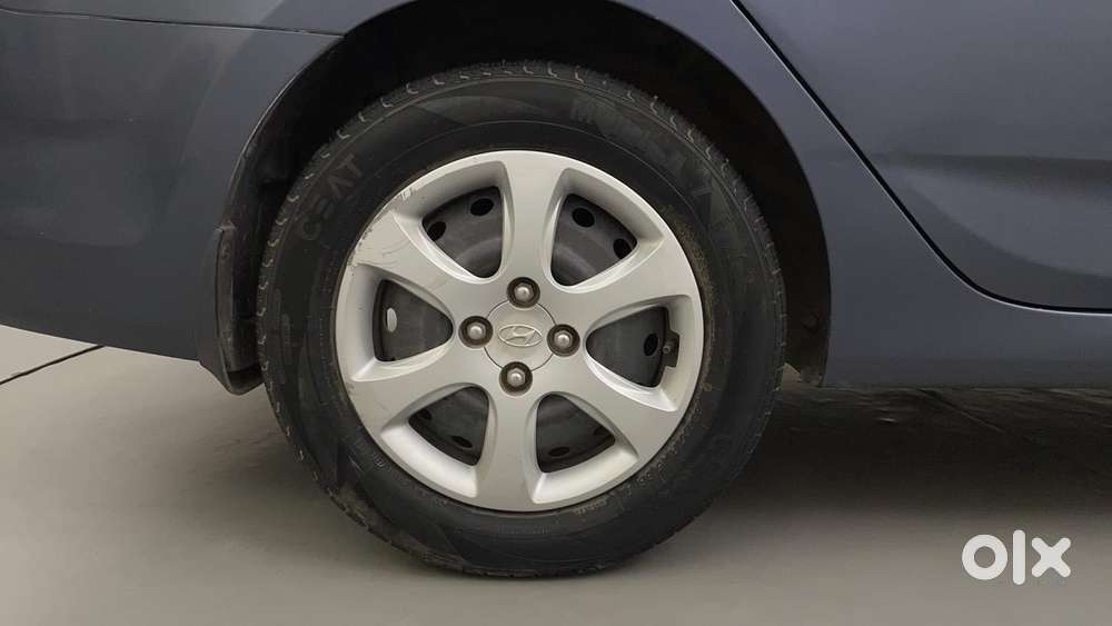 Hyundai Verna [2011-2015] Fluidic 1.4 Vtvt, 2013, Petrol