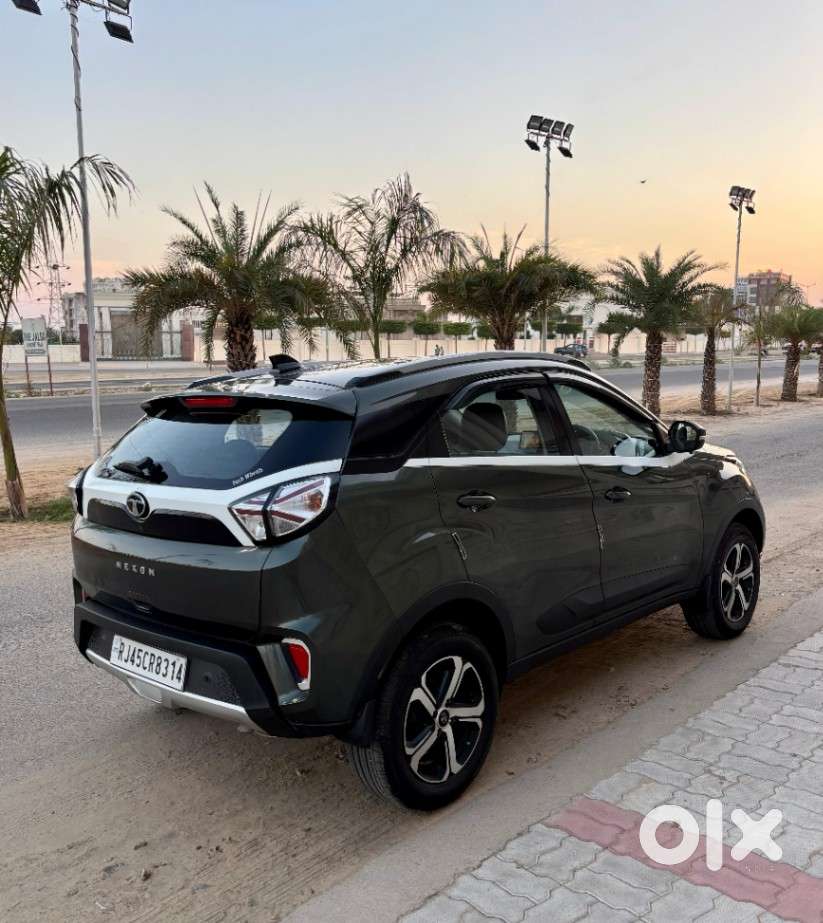 Tata Nexon 1.2 Revotron Xz Plus, 2022, Petrol