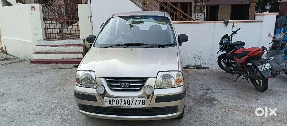 Santro Xing Car