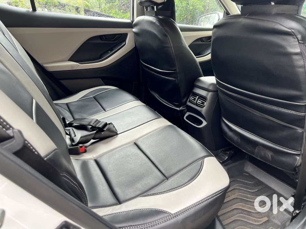 Hyundai Creta 1.5 Ex Petrol, 2022, Petrol