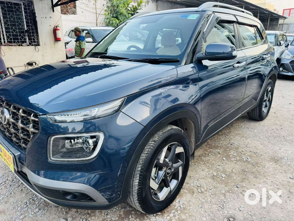 Hyundai Venue Sx Plus Turbo Dct, 2022, Petrol