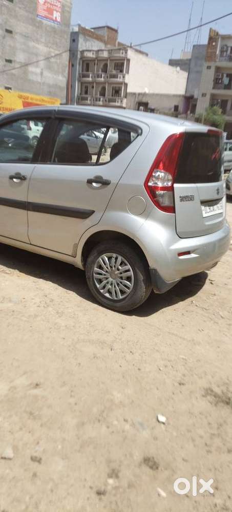 Maruti Suzuki Ritz Lxi, 2013, Petrol