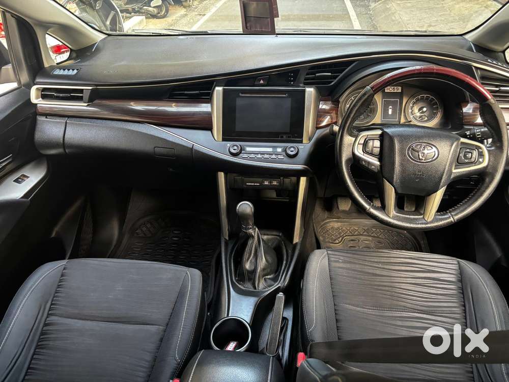 Toyota Innova Crysta 2.4 V, 2018, Diesel