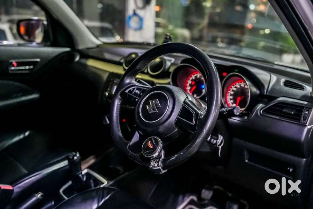 Maruti Suzuki Swift Vxi Abs Bsiv, 2020, Petrol