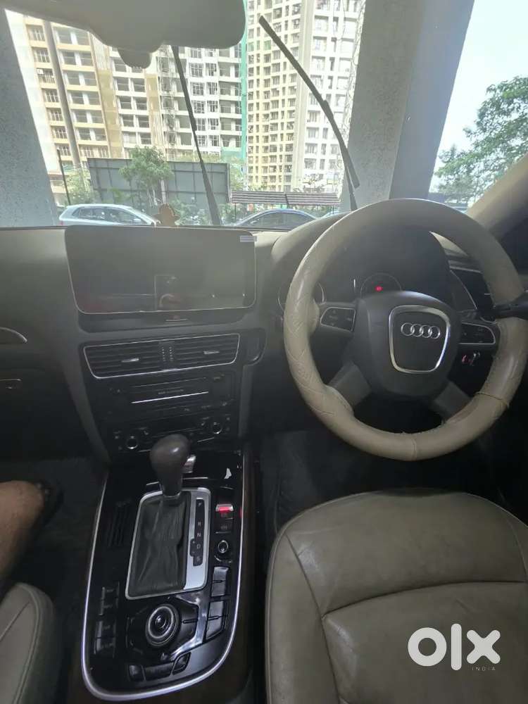 Audi Q5 2010 Premium With Sunroof