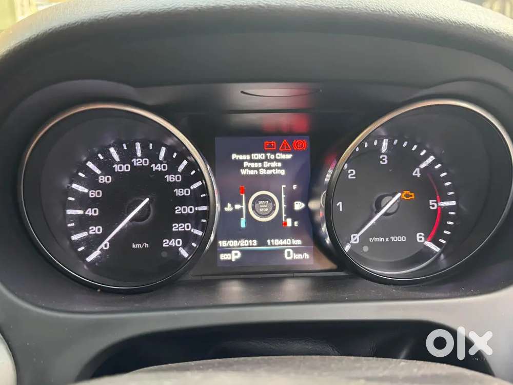 Land Rover Discovery 2016 Diesel 118000 Km Driven