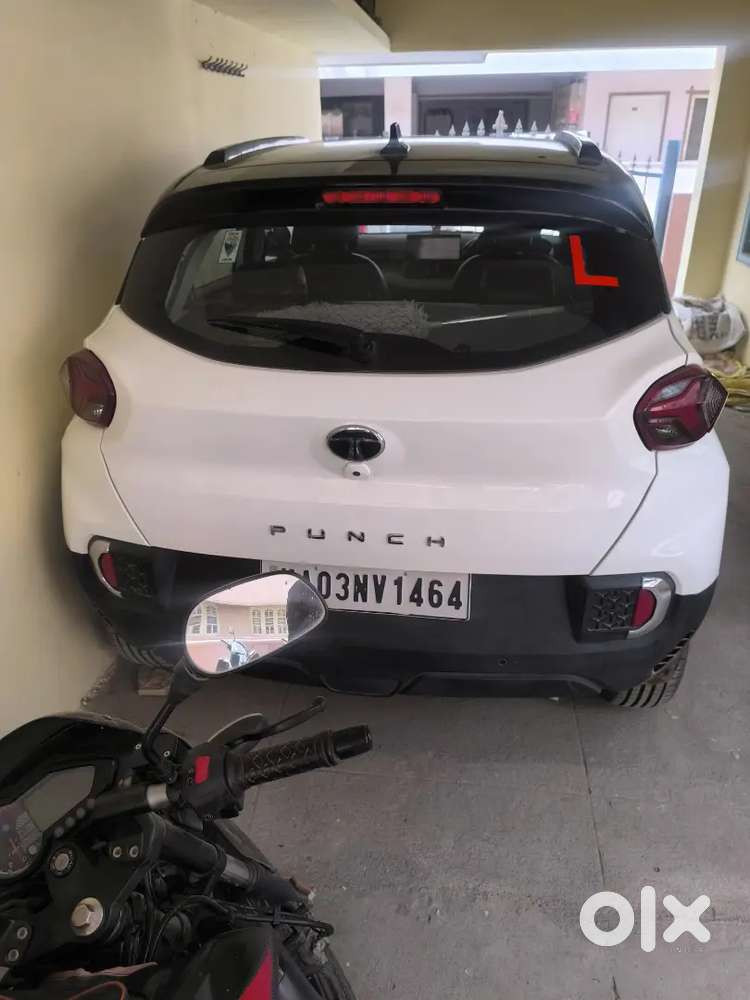 Tata Punch 2024 Petrol Well Maintained