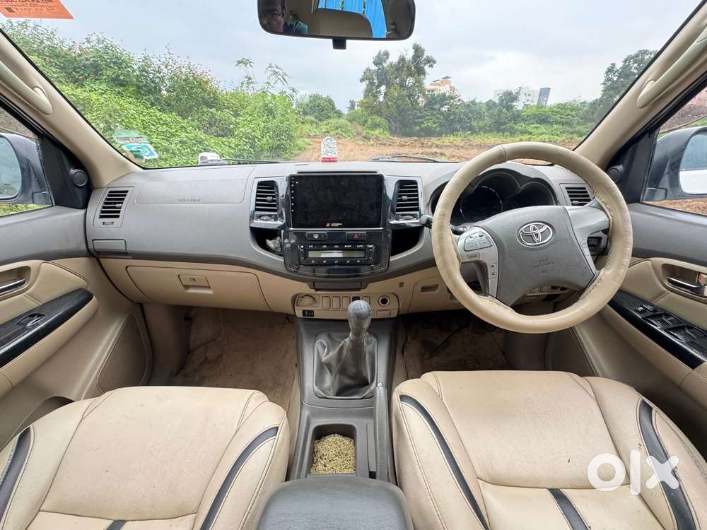 Toyota Fortuner 2011-2016 4x2 Manual, 2014, Diesel