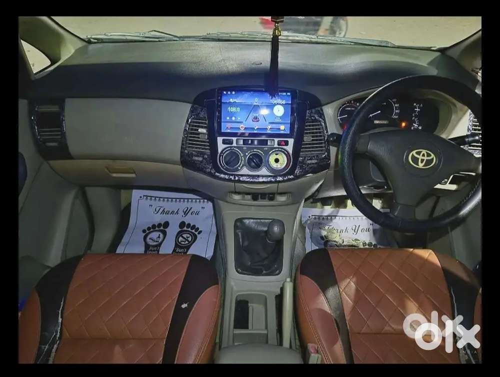 Toyota Innova 2010