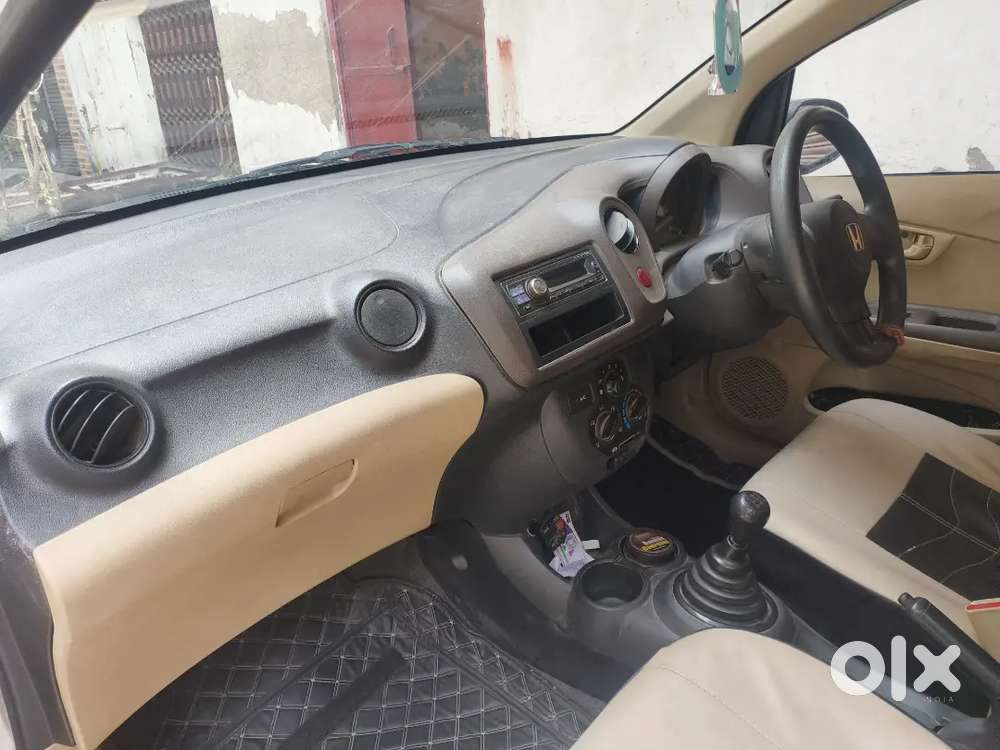 Honda Brio Petrol 2012