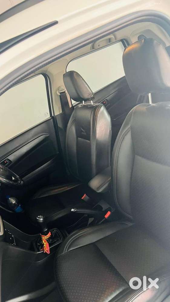 Maruti Suzuki Brezza Petrol Well Maintained