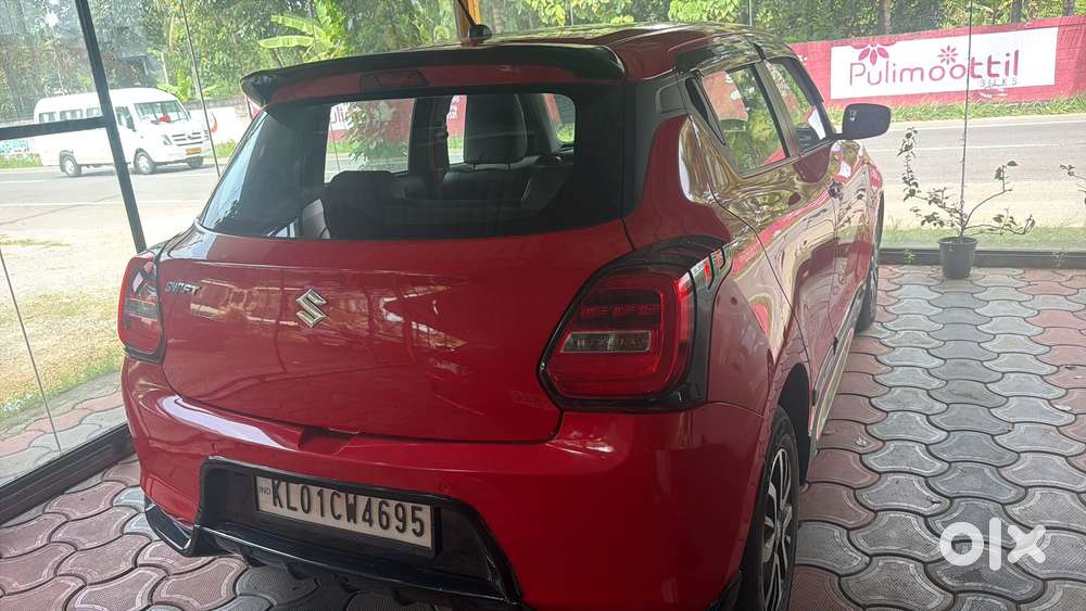 Maruti Suzuki Swift Vxi Abs Bsiv, 2022, Petrol