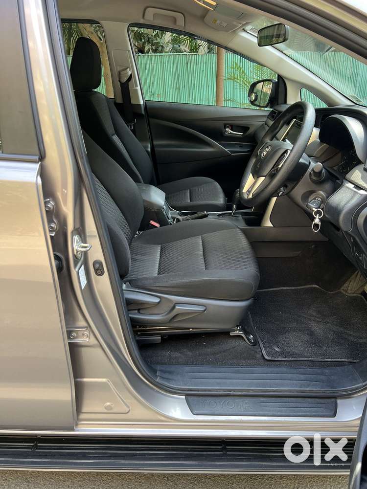 Toyota Innova Crysta 2.8 Gx At 8 Seater, 2019, Diesel
