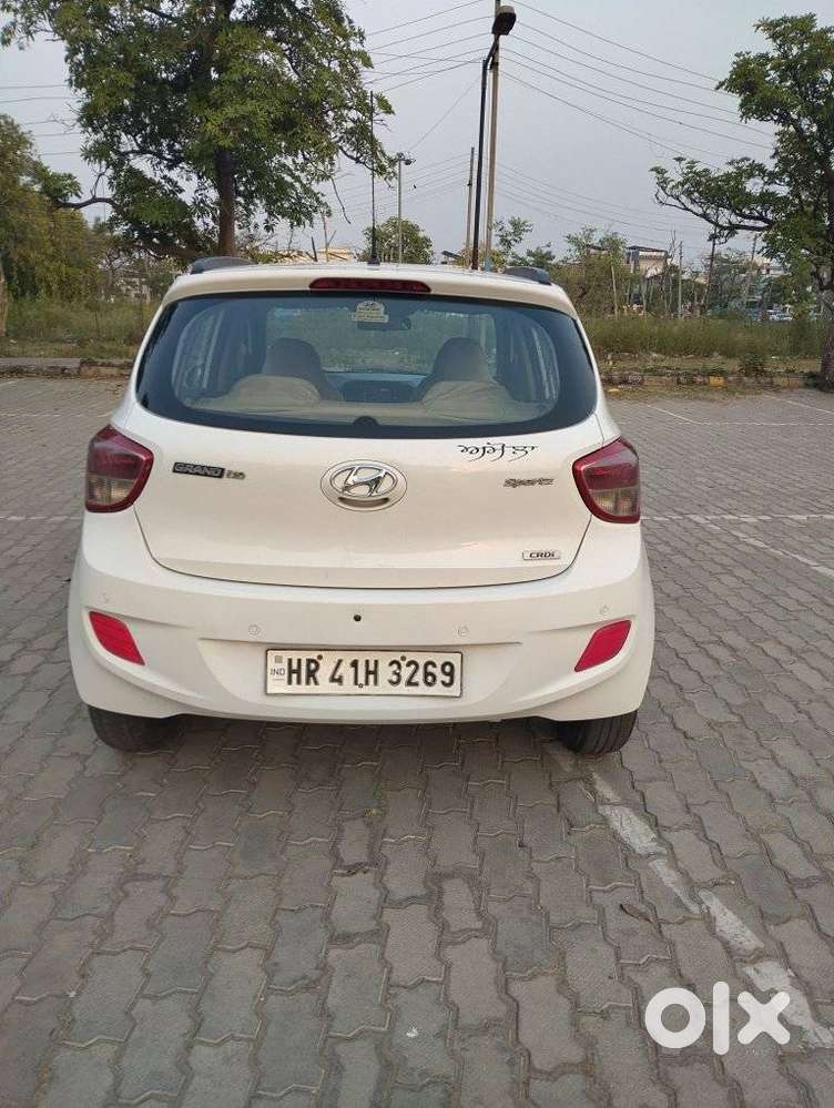 Hyundai Grand I10 Sportz, 2016, Diesel