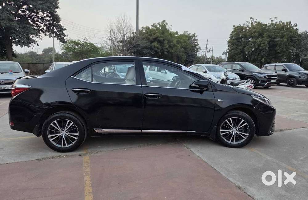 Toyota Corolla Altis
