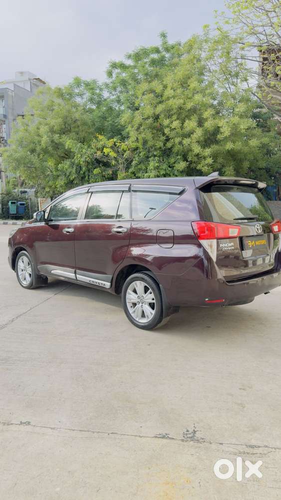 Toyota Innova Crysta 2.8z Automatic, 2019, Diesel
