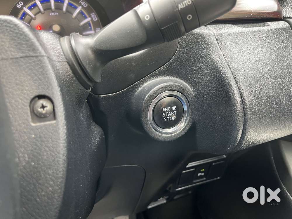 Toyota Innova Crysta 2.4 Zx Mt, 2017, Diesel