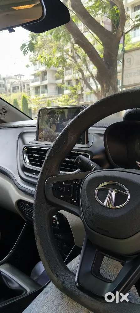 Tata Altroz 1.2 Xm Plus 2024
