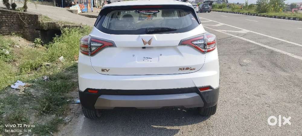Mahindra Xuv400 Ev 2024 Electric 31000 Km Driven