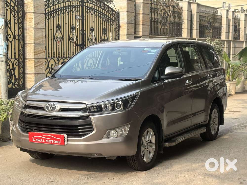 Toyota Innova Crysta
