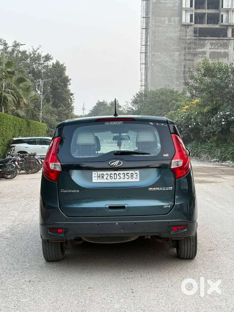 Mahindra Marazzo M4, 2018, Diesel
