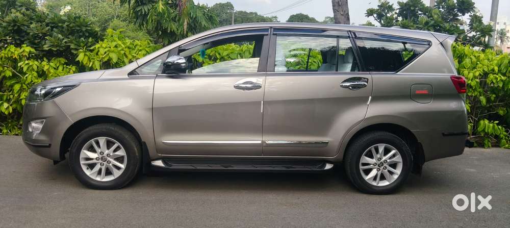 Toyota Innova Crysta 2.4 G Mt, 2020, Diesel