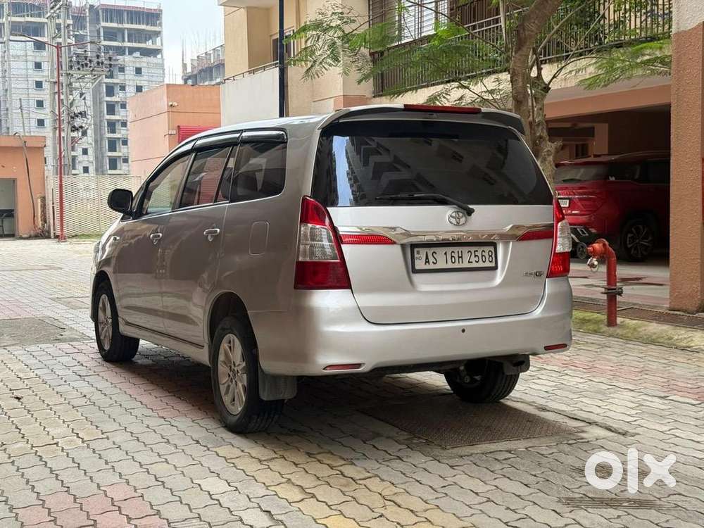 Toyota Innova 2013
