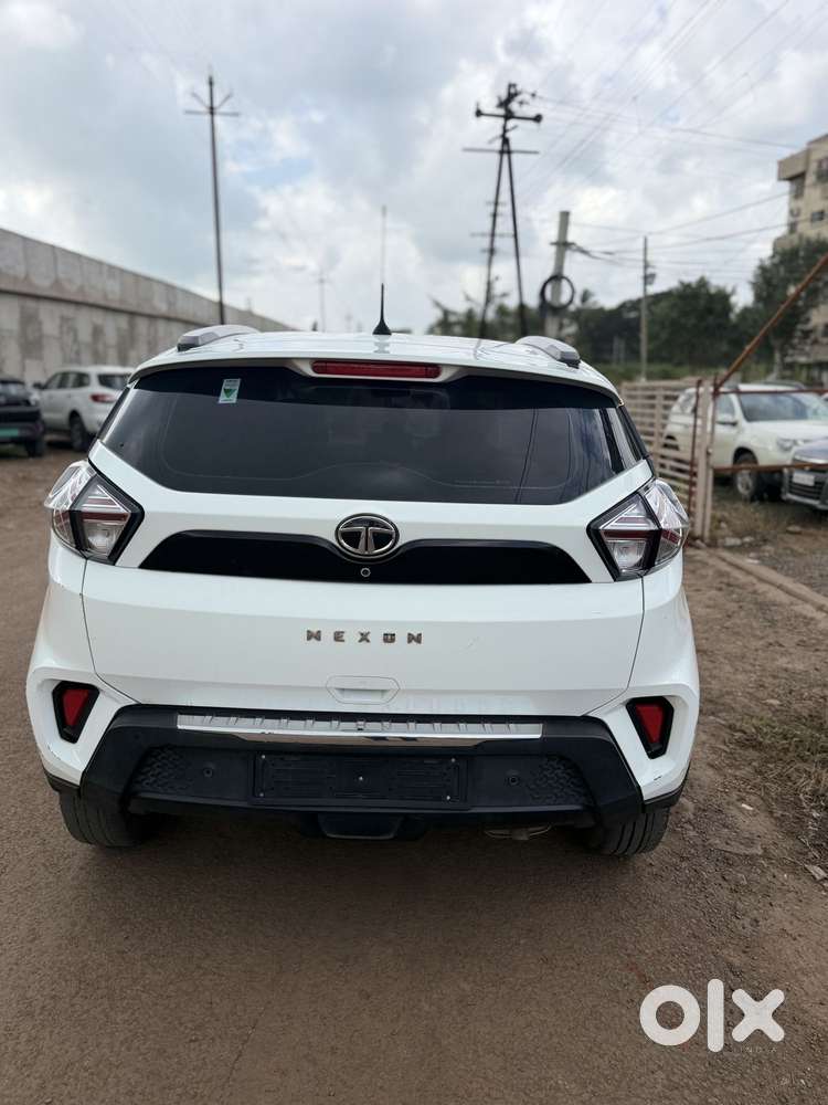Tata Nexon Fearless Plus S 1.2 Revotron Petrol 6mt Dt, 2023, Petrol