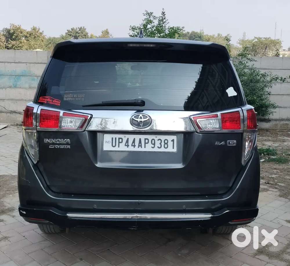 Toyota Innova Crysta 2.4