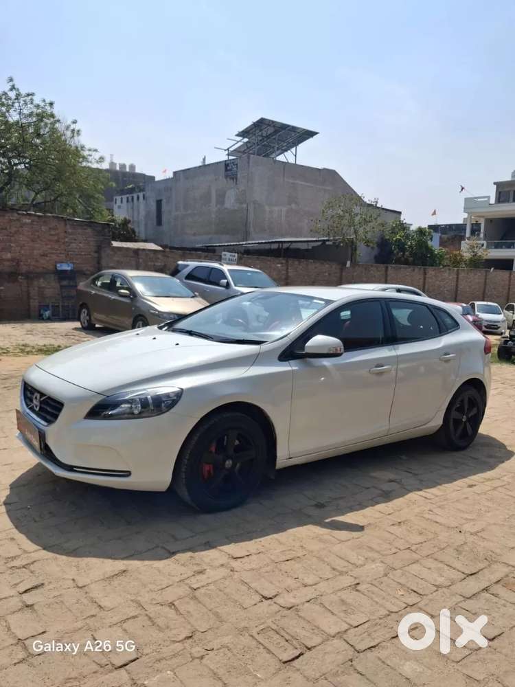 Volvo V40, 2015, Diesel