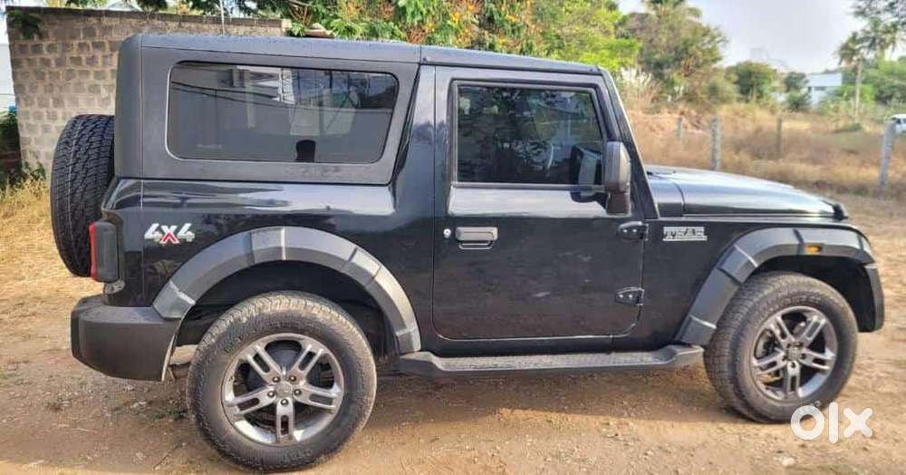 Mahindra Thar Lx Convertible Top Diesel Mt 4wd, 2023, Diesel