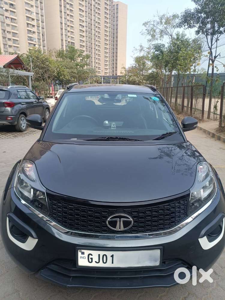 Tata Nexon Xm Mt