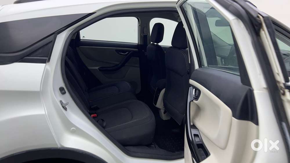Tata Nexon 1.2 Revotron Xz Plus, 2022, Petrol