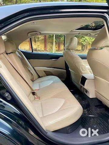 Toyota Camry Hybrid, 2022, Petrol