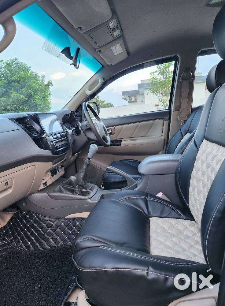 Toyota Fortuner 4x4 Mt, 2012, Diesel