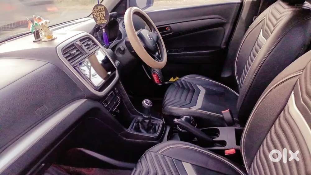 2nd Owner Maruti Brezza 2022  Push Batan Start