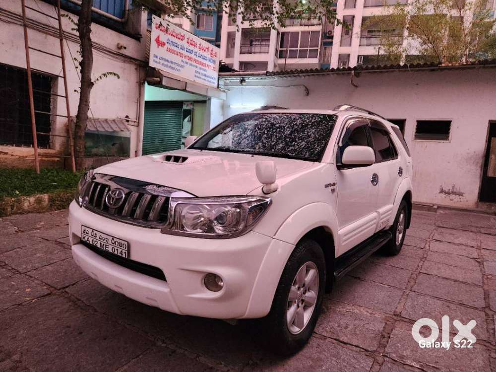 Toyota Fortuner 3.0 4x4 Manual, 2010, Diesel