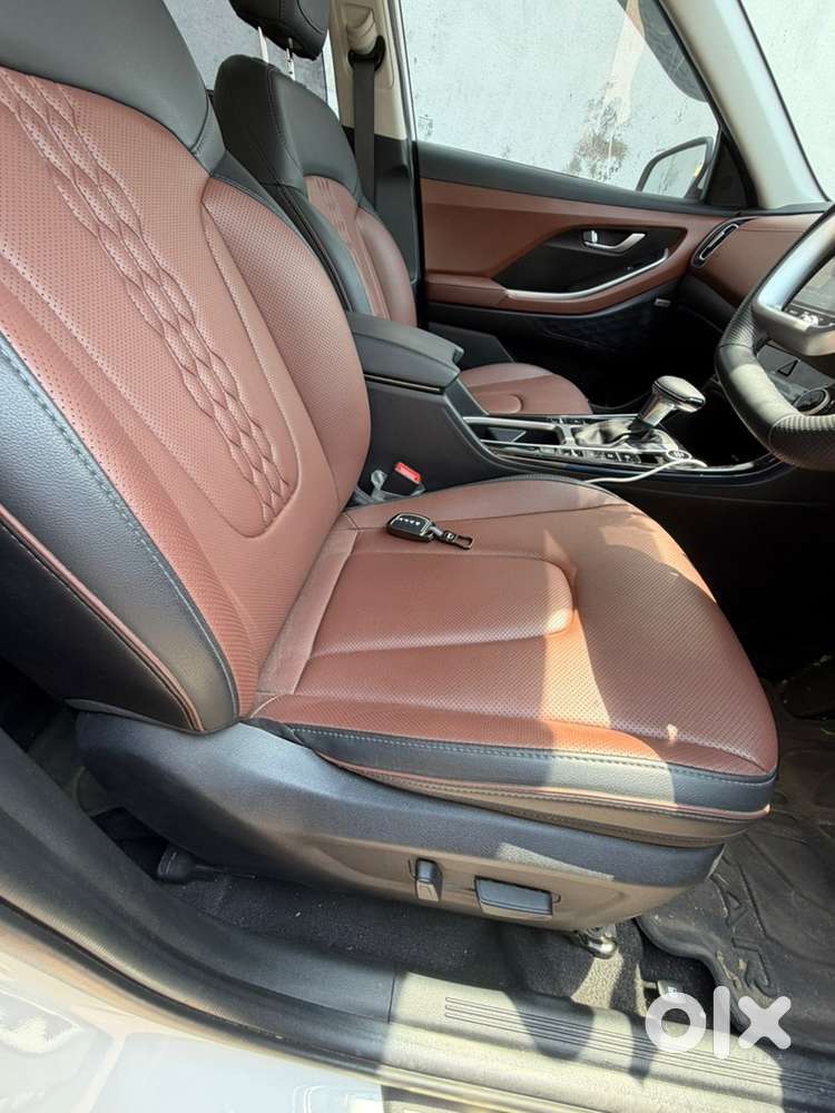 Hyundai Alcazar Petrol 2025