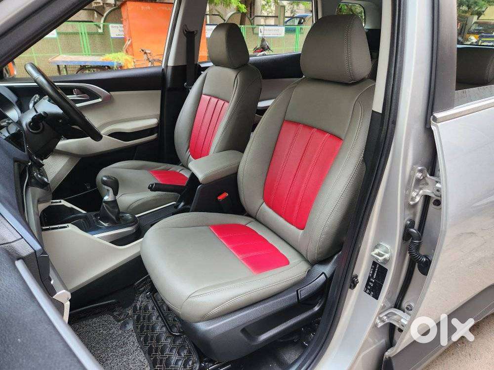 Kia Carens 1.5 Premium 7 Str, 2023, Petrol