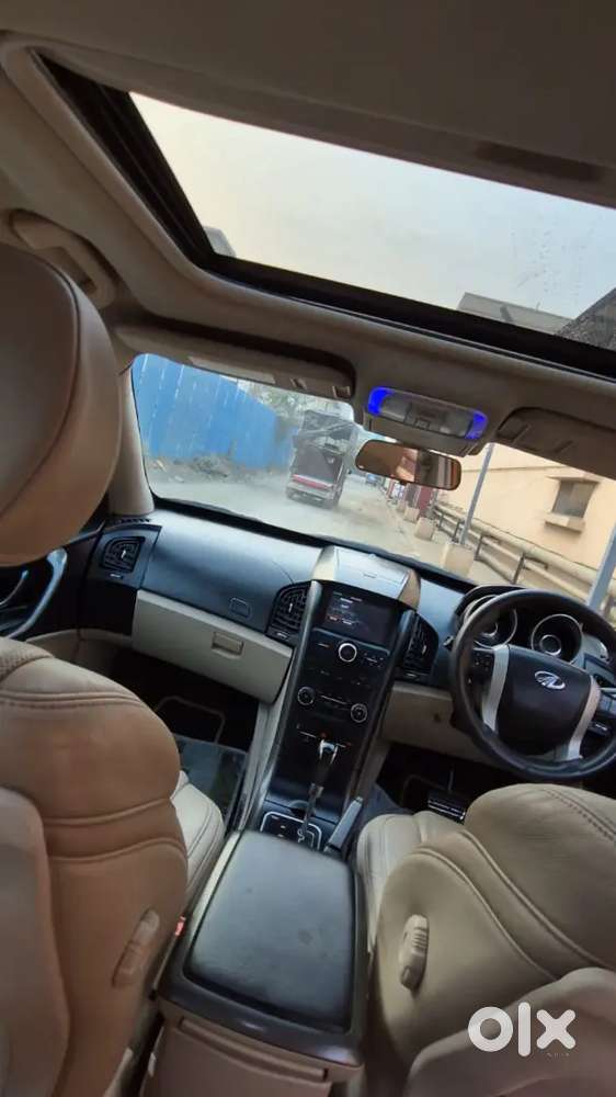 Mahindra Xuv500 2016 Automatic Top Model Diesel 118000 Km Driven