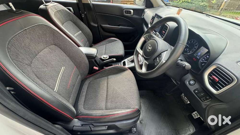 Hyundai Venue Sx Plus Turbo Dct, 2021, Petrol