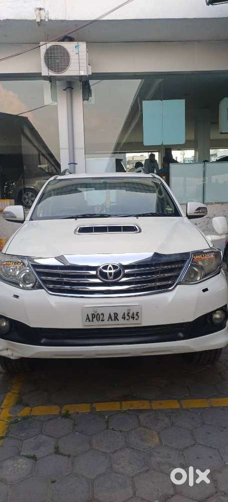 Toyota Fortuner 3.0 Sportivo 4x2 Mt, 2014, Diesel