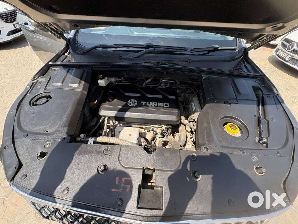Mg Hector Sharp Pro 1.5 Turbo Cvt, 2023, Petrol