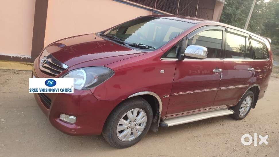 Toyota Innova 2.5 V 7 Str, 2011, Diesel