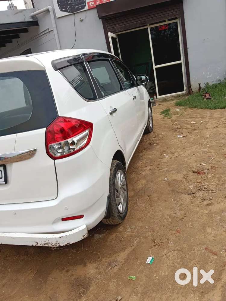 Maruti Suzuki Ertiga Edition 2016