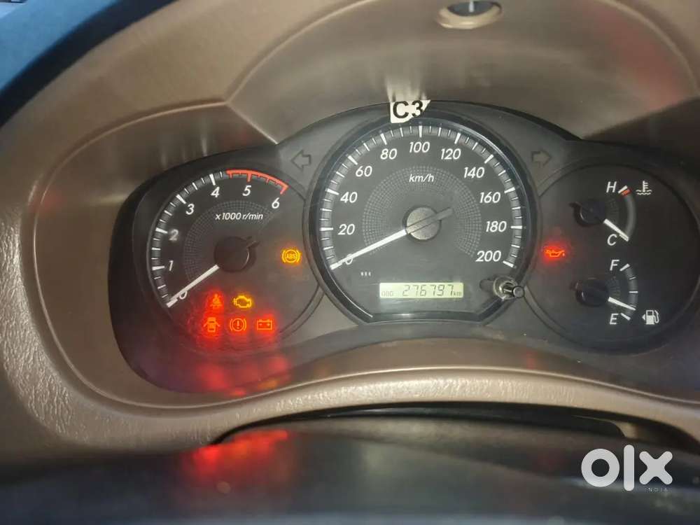 Toyota Innova 2016 Diesel Well Maintained