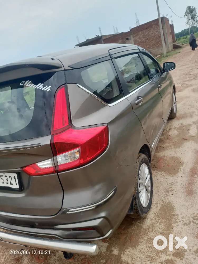 Maruti Ertiga Vxi 2022 Cng Petrol