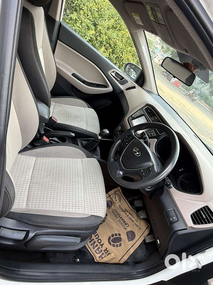 Hyundai New I20 1.2 Asta Mt, 2018, Petrol